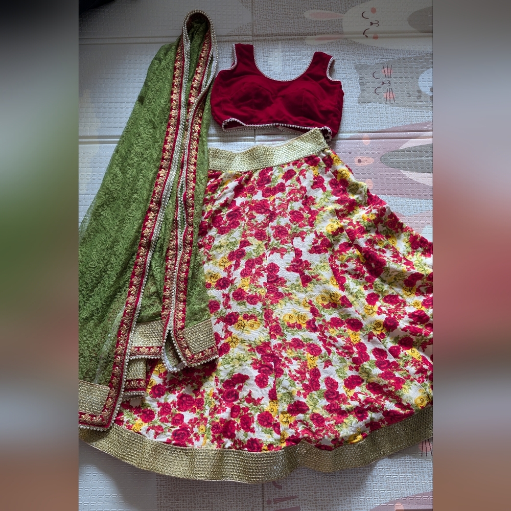 Floral Multicolor Women's Lehenga, Velvet Blouse & Dupatta